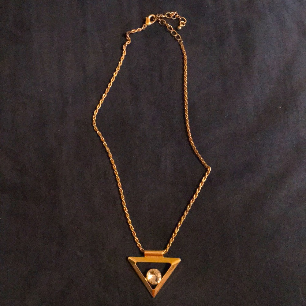 Triangle jewel necklace